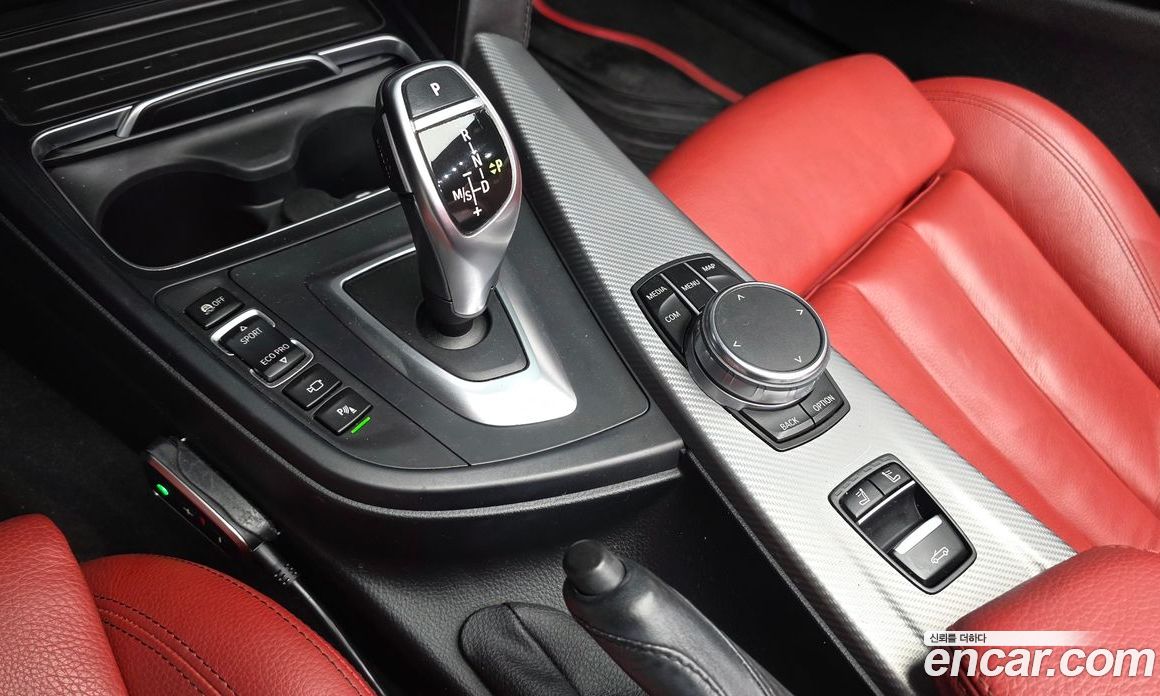 BMW 4-Series (F32) фото 9