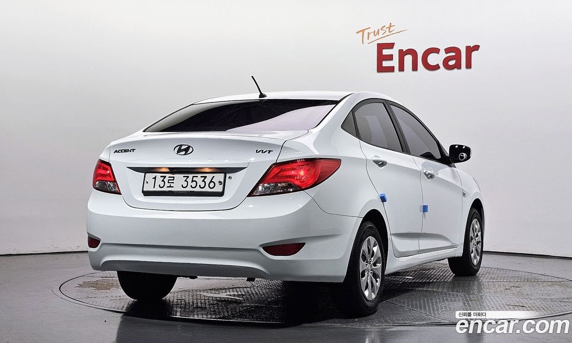 Hyundai Accent (New Type) фото 2