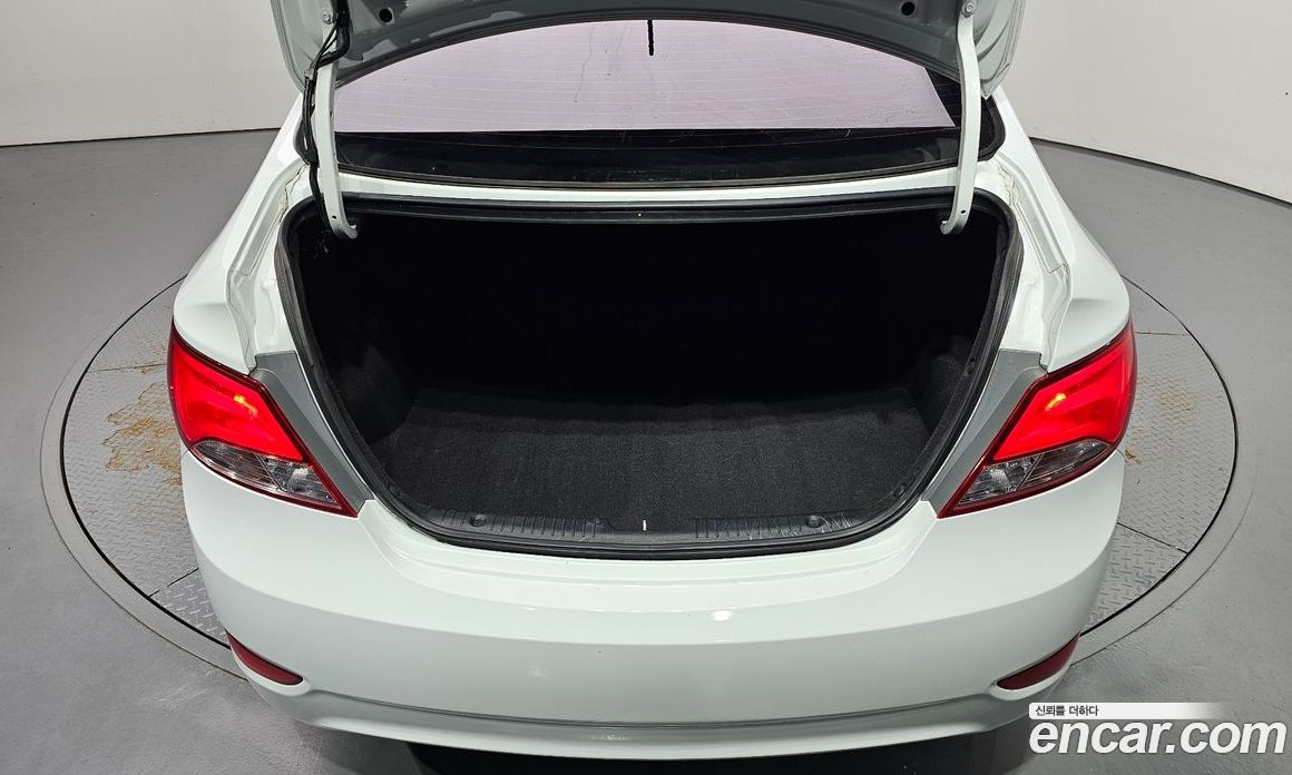 Hyundai Accent (New Type) фото 19