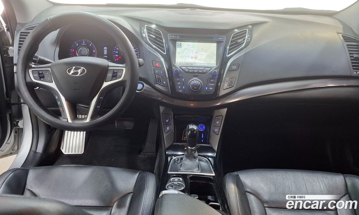 Hyundai i40 фото 10