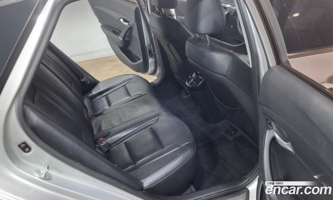 Hyundai i40 фото 14