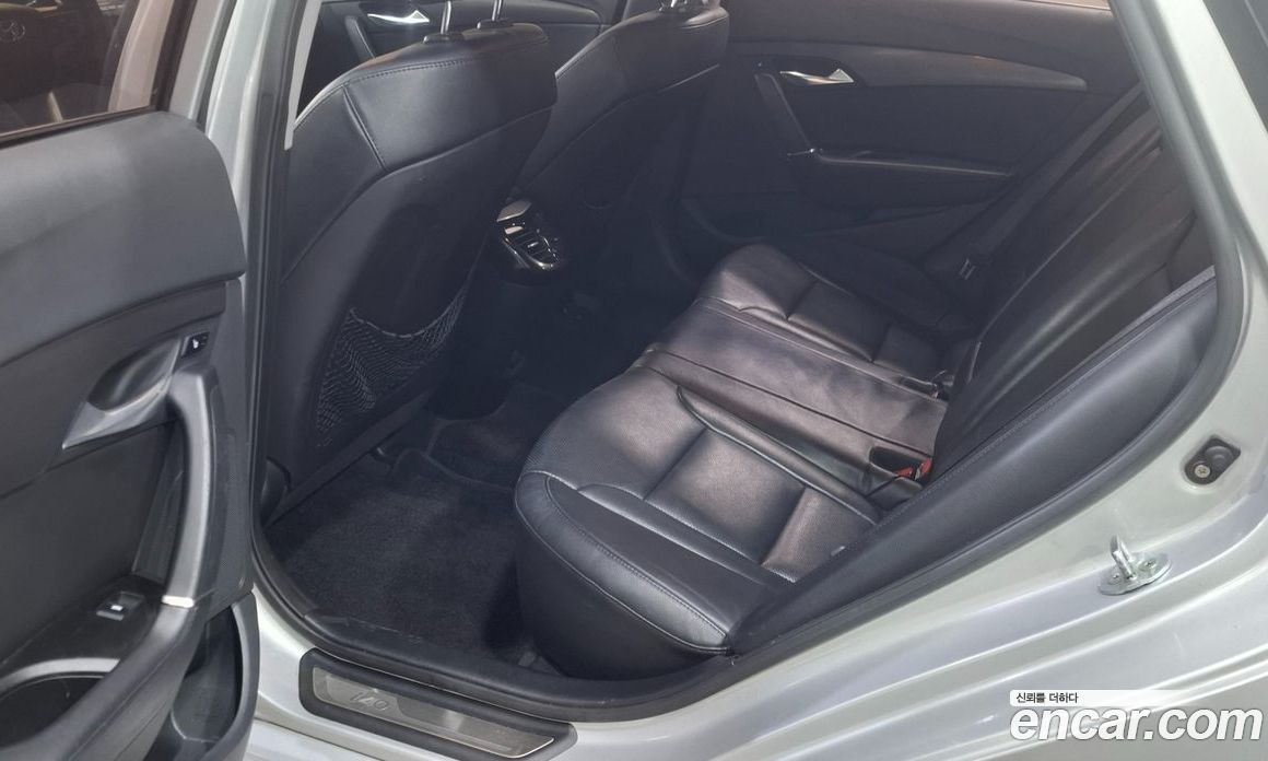Hyundai i40 фото 15