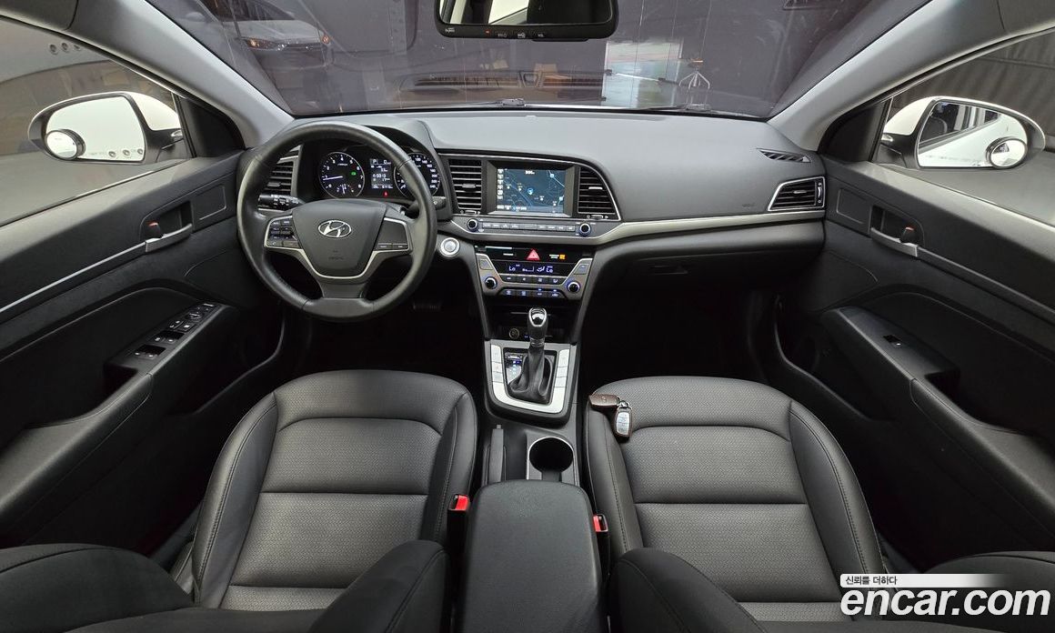 Hyundai Avante (AD) 6th Gen фото 7