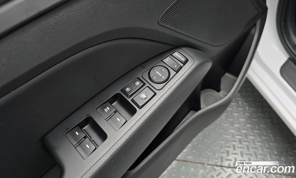Hyundai Avante (AD) 6th Gen фото 15