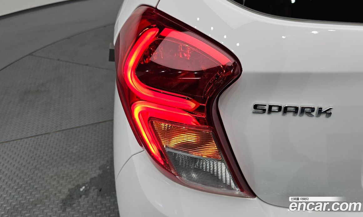 Chevrolet (GM Daewoo) Spark 4th Gen фото 23