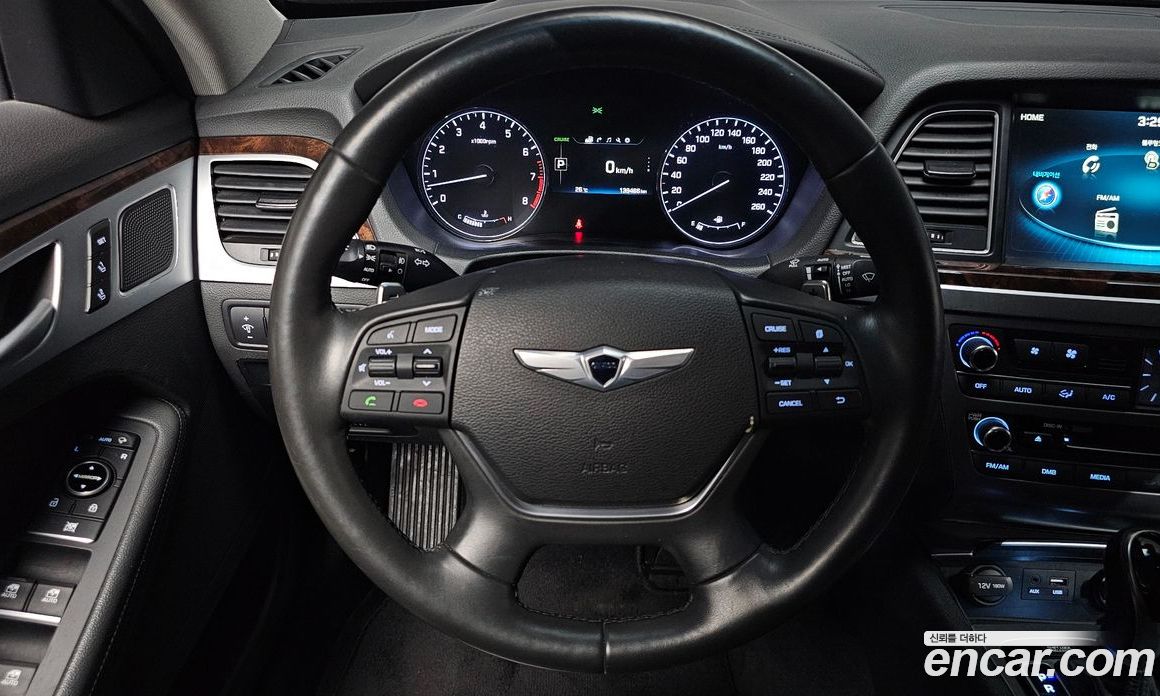 Hyundai Genesis (DH) фото 12