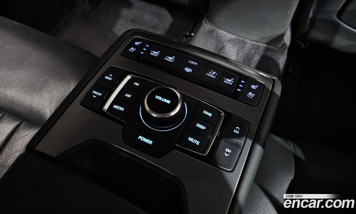 Hyundai Genesis (DH) фото 18
