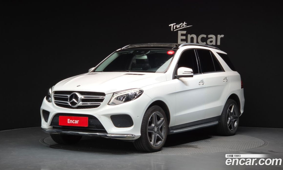 Mercedes-Benz GLE-Class W166