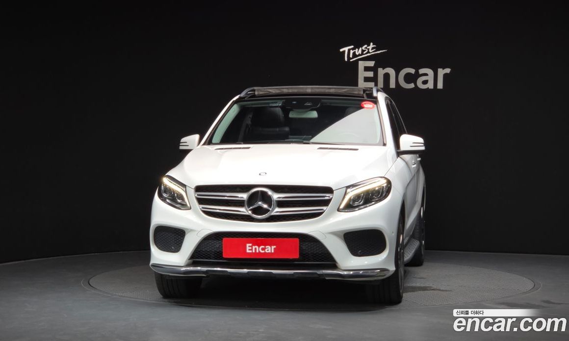 Mercedes-Benz GLE-Class W166 фото 3