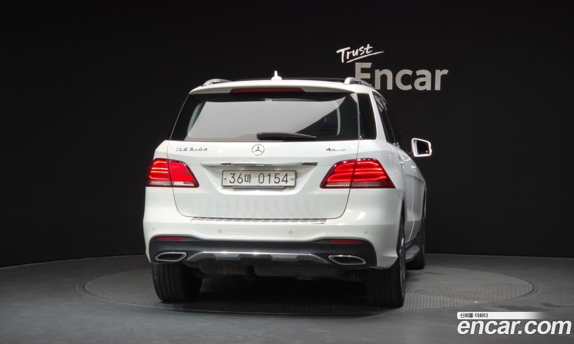 Mercedes-Benz GLE-Class W166 фото 4