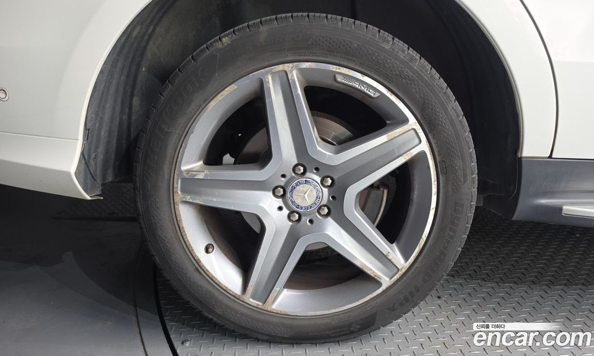 Mercedes-Benz GLE-Class W166 фото 5