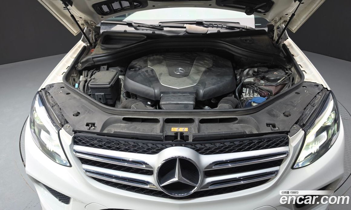 Mercedes-Benz GLE-Class W166 фото 6