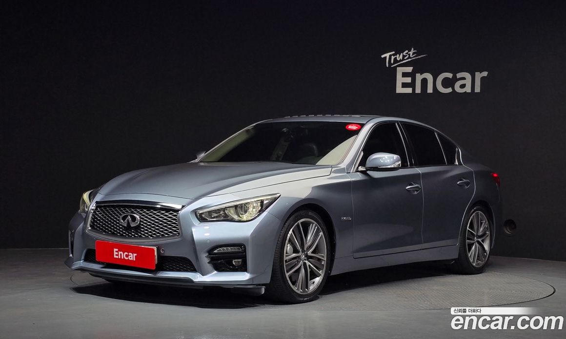 Infiniti Q50