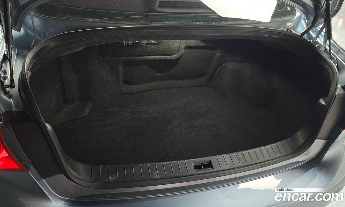 Infiniti Q50 фото 19