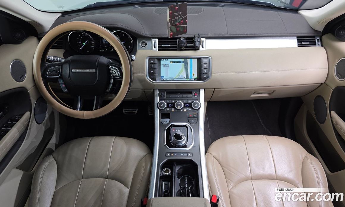 Land Rover Range Rover Evoque фото 7