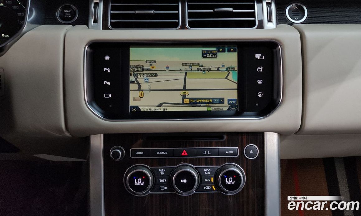 Land Rover Range Rover 4th Gen фото 15