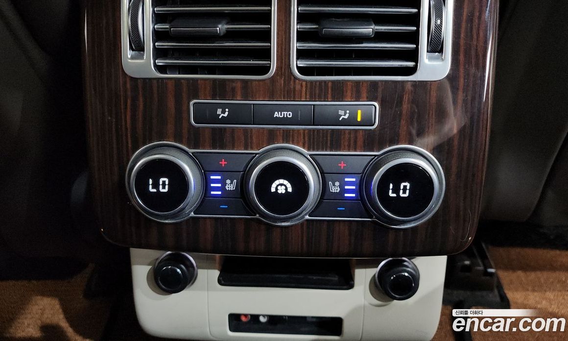 Land Rover Range Rover 4th Gen фото 20