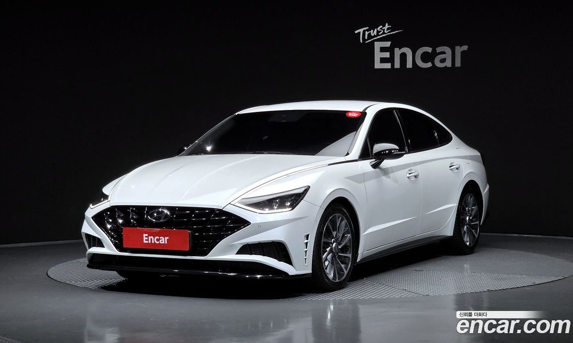 Hyundai Sonata (DN8) з Кореї