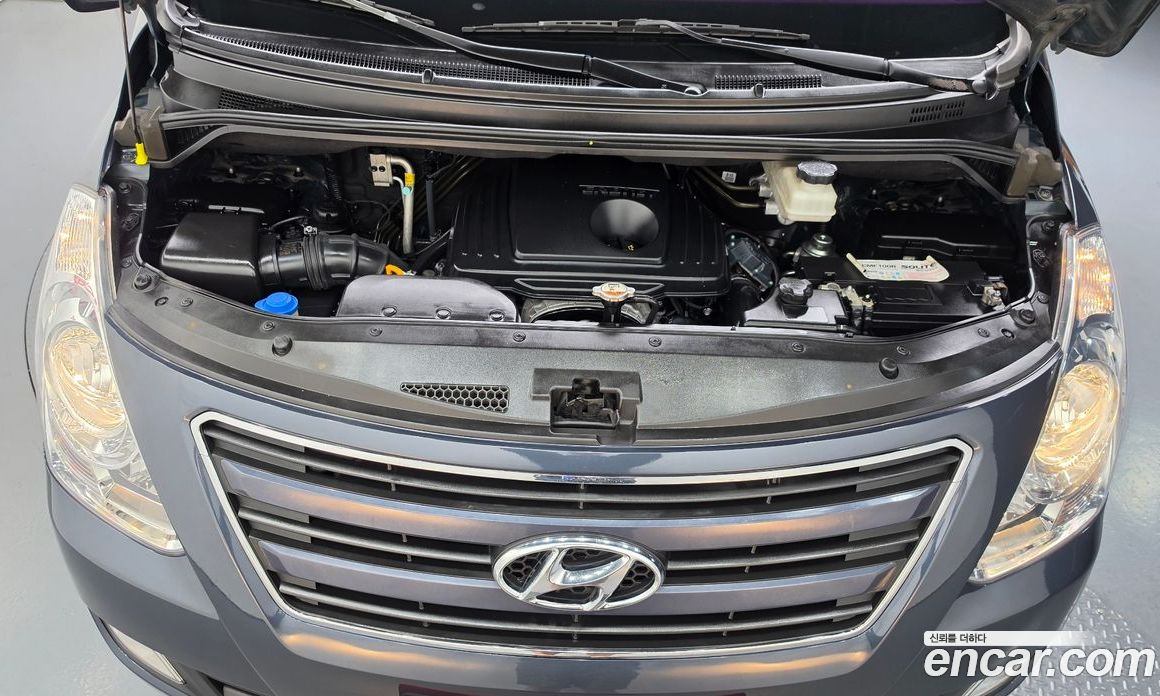 Hyundai Grand Starex фото 6