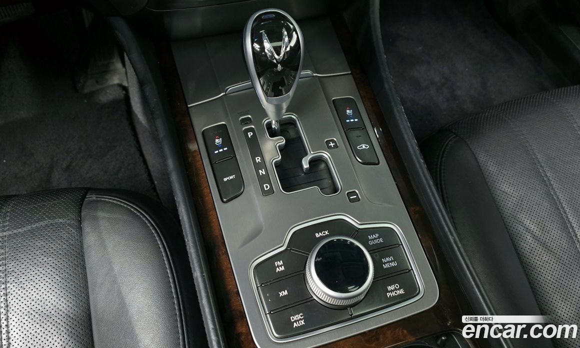 Hyundai Equus Restyling фото 9