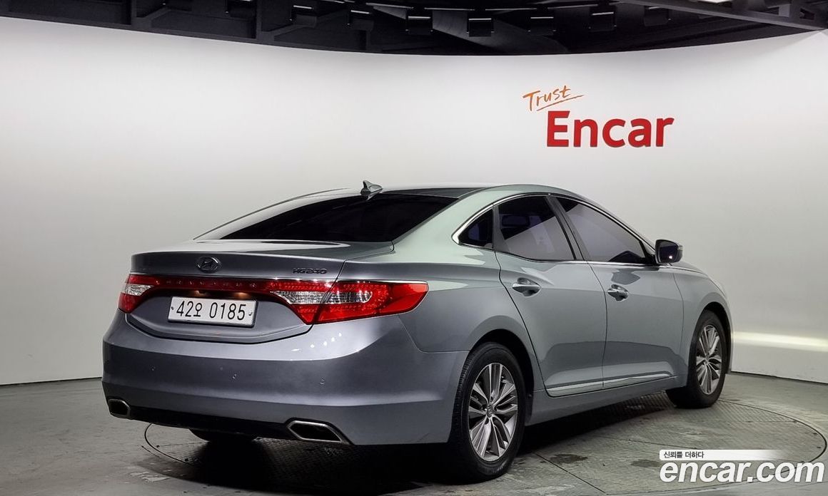 Hyundai Grandeur (HG) фото 2