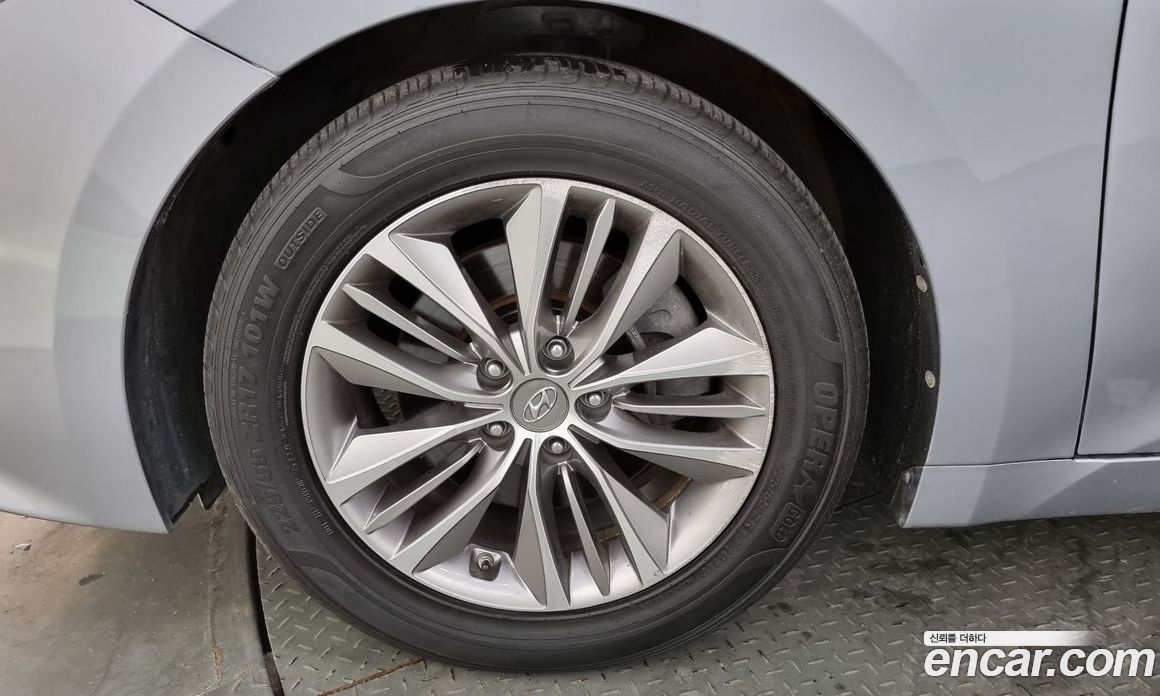 Hyundai Grandeur (HG) фото 5