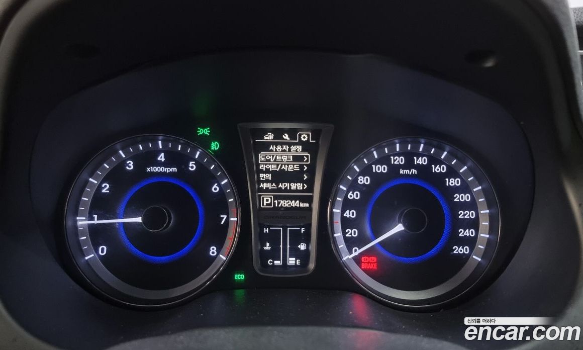 Hyundai Grandeur (HG) фото 8