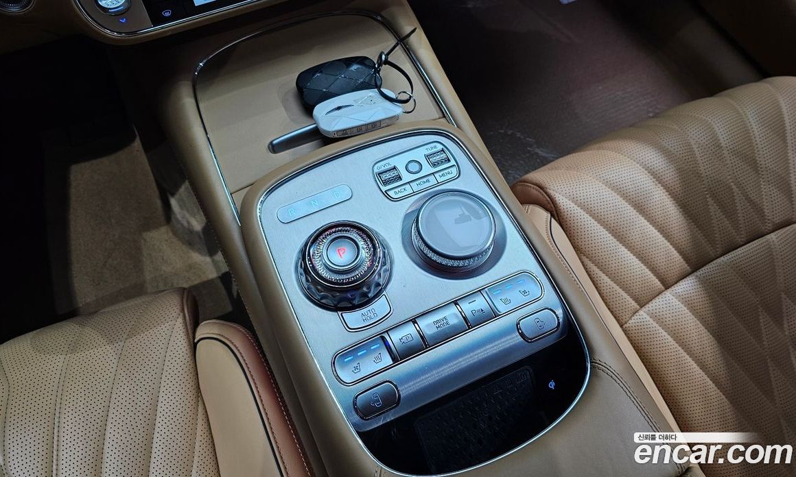 Genesis G90 (RS4) фото 9