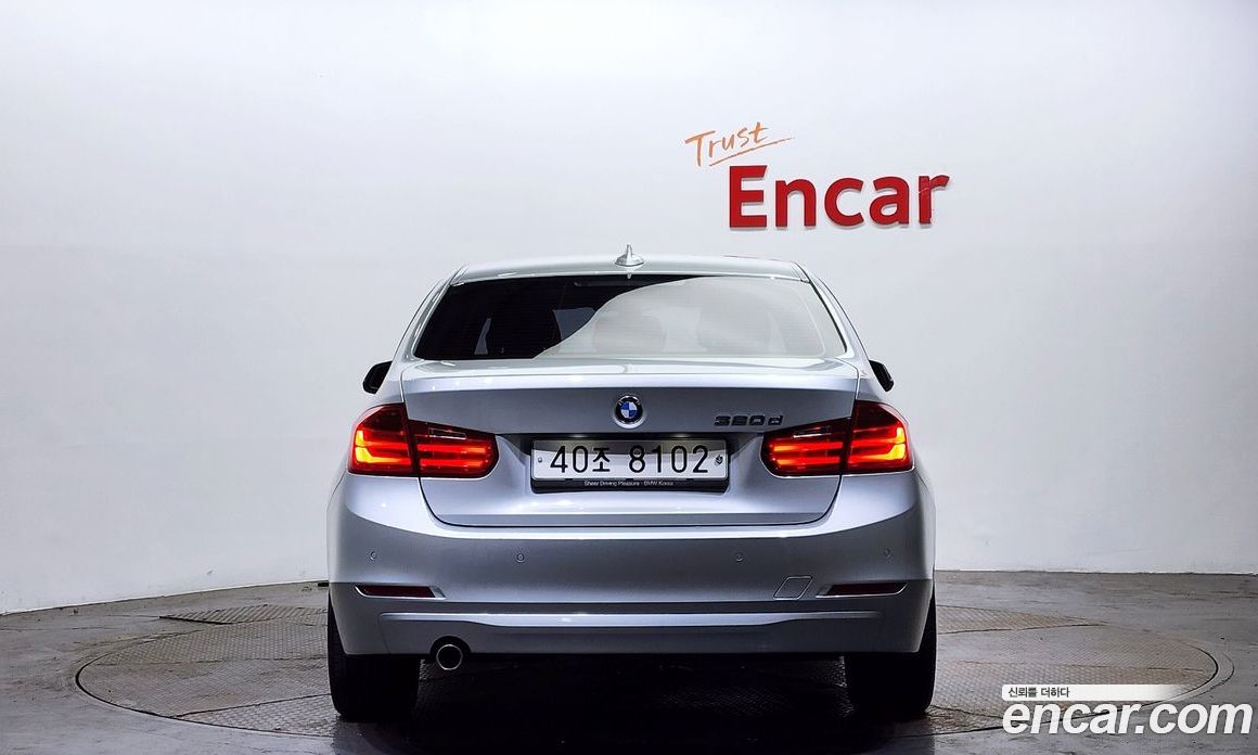 BMW 3-Series (F30) фото 4