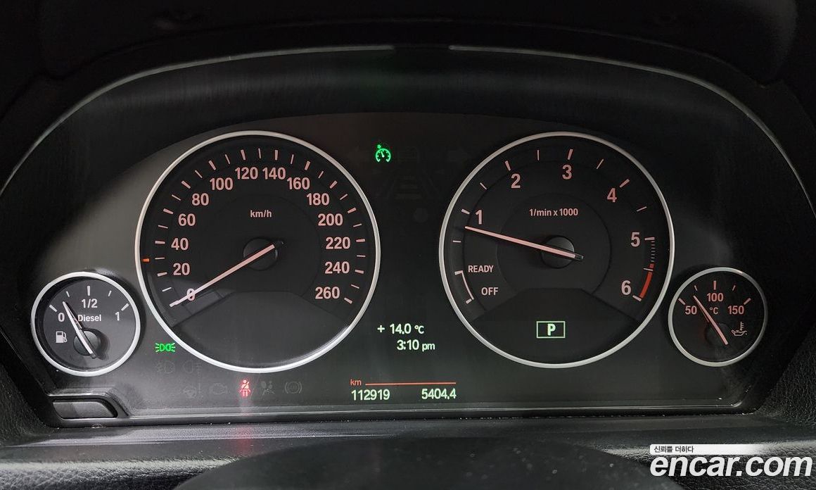 BMW 3-Series (F30) фото 8