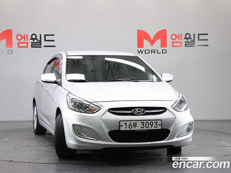 Hyundai Accent (New Type) фото 2
