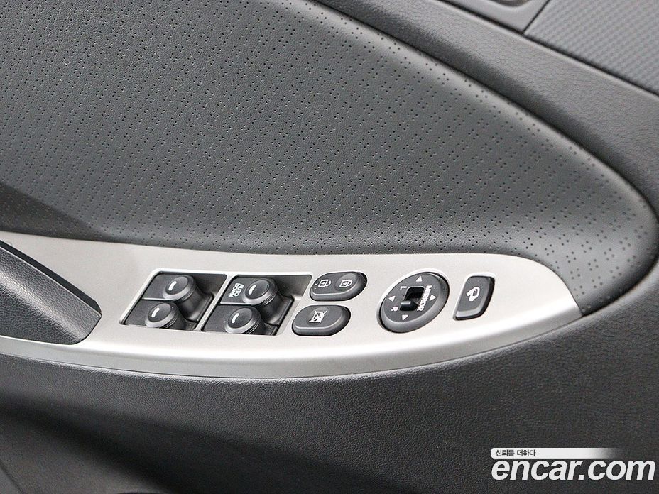 Hyundai Accent (New Type) фото 13