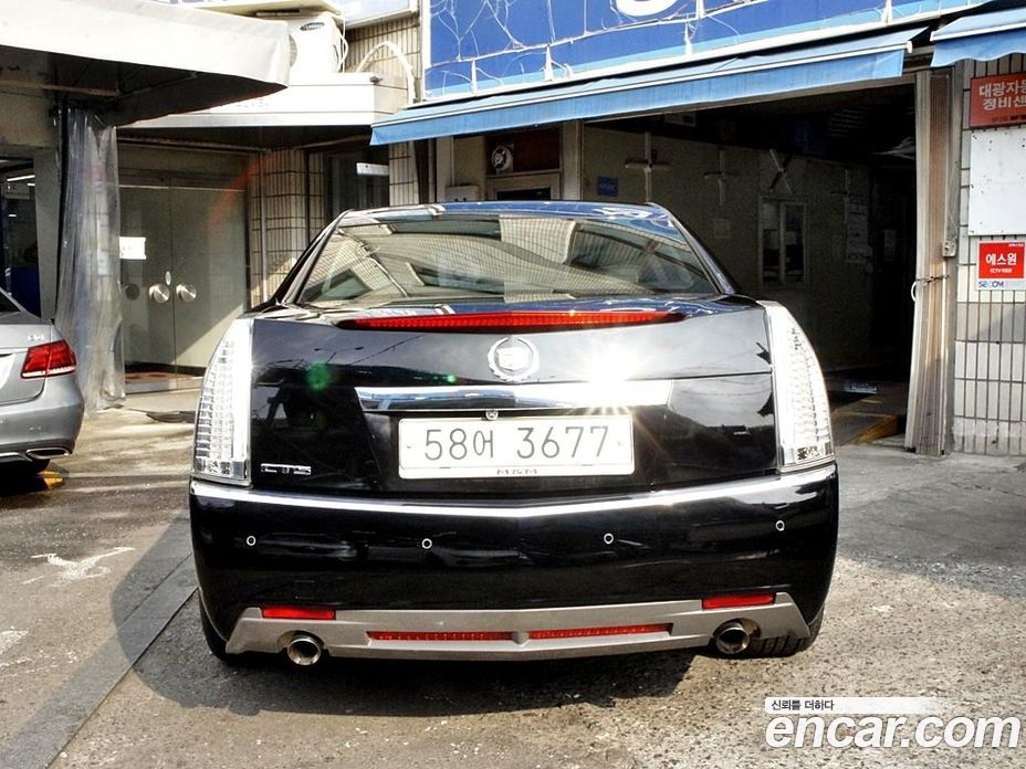 Cadillac CTS 2nd Gen фото 3