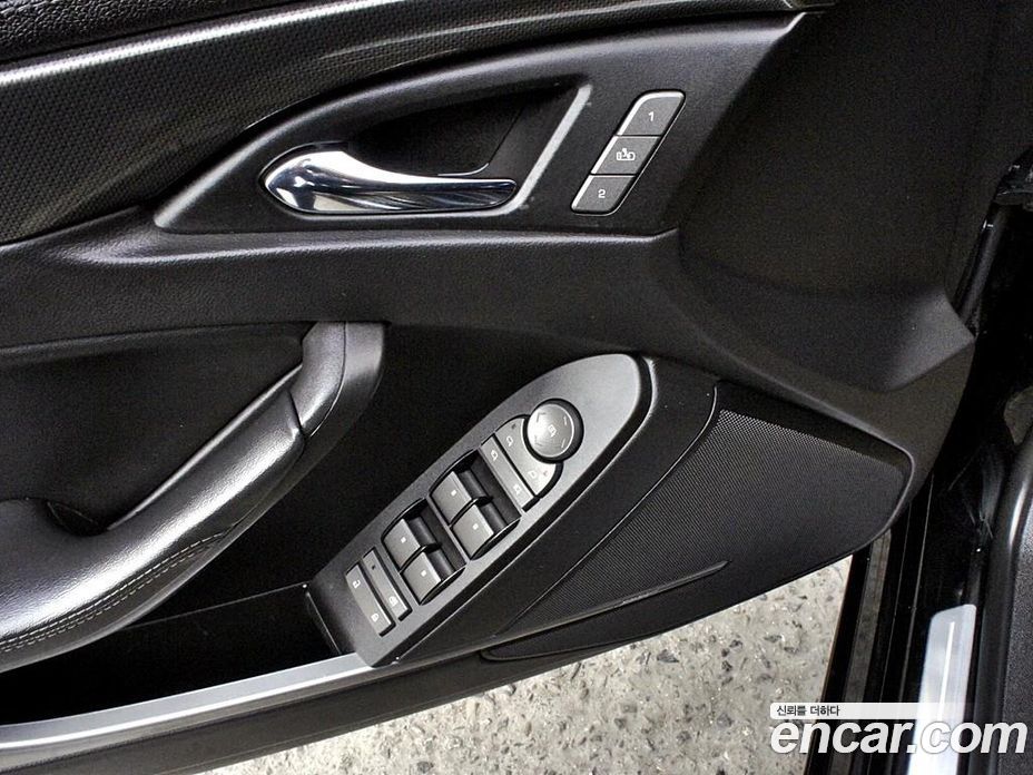 Cadillac CTS 2nd Gen фото 13
