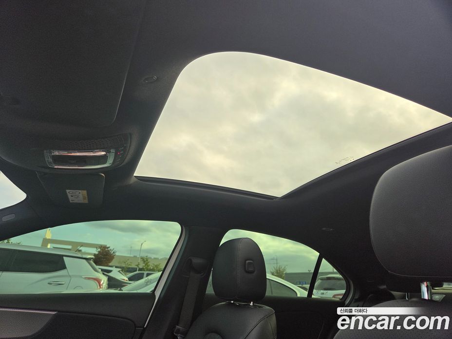 Mercedes-Benz A-Class W177 фото 13