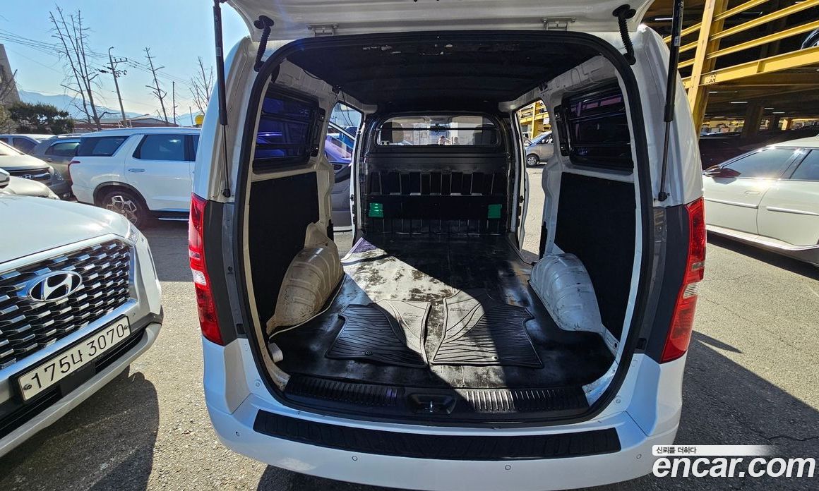 Hyundai Grand Starex фото 10
