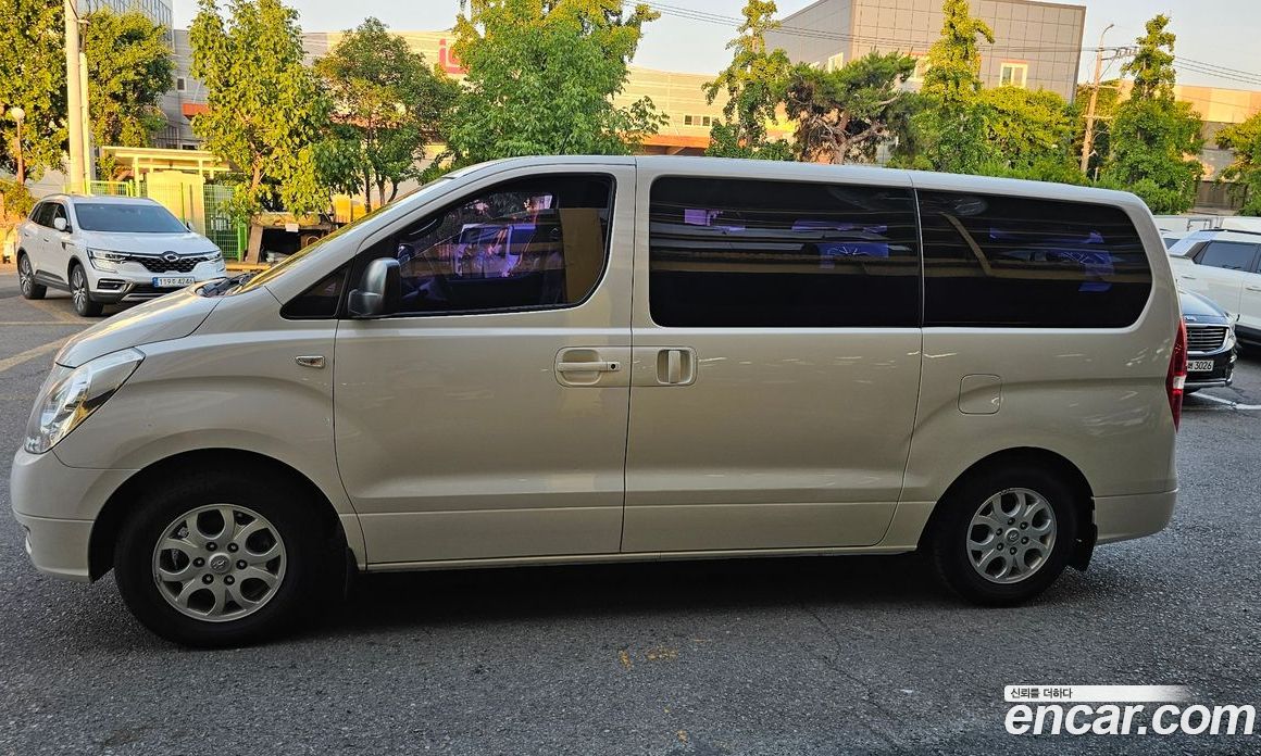Hyundai Grand Starex фото 12