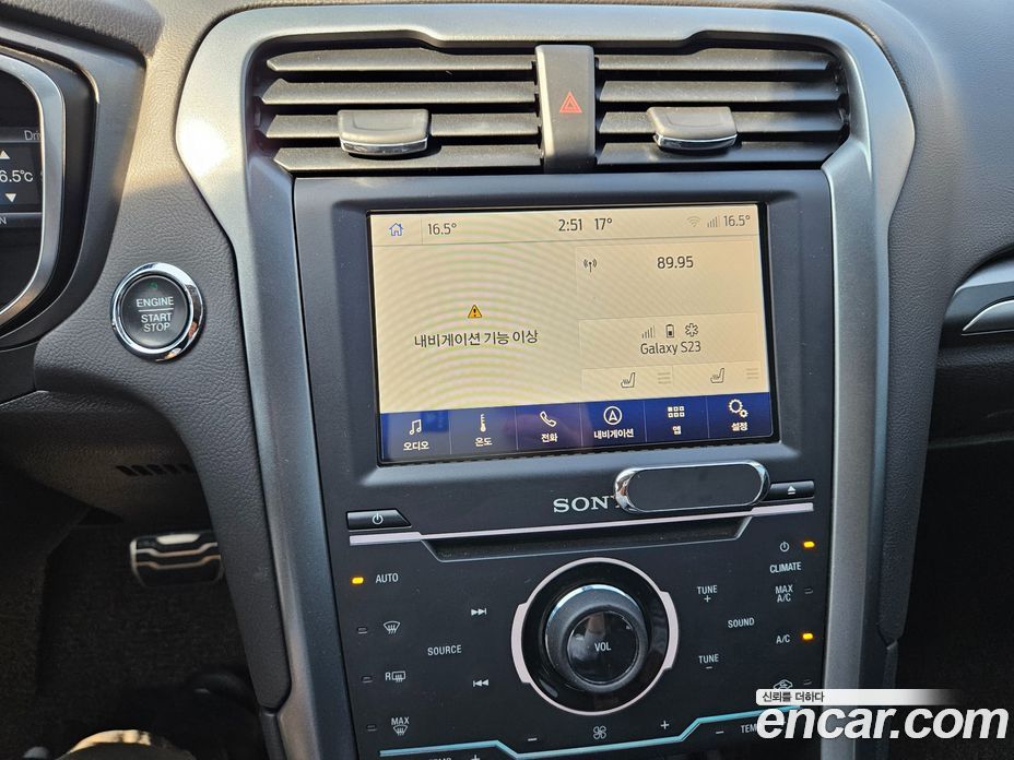 Ford Fusion фото 13
