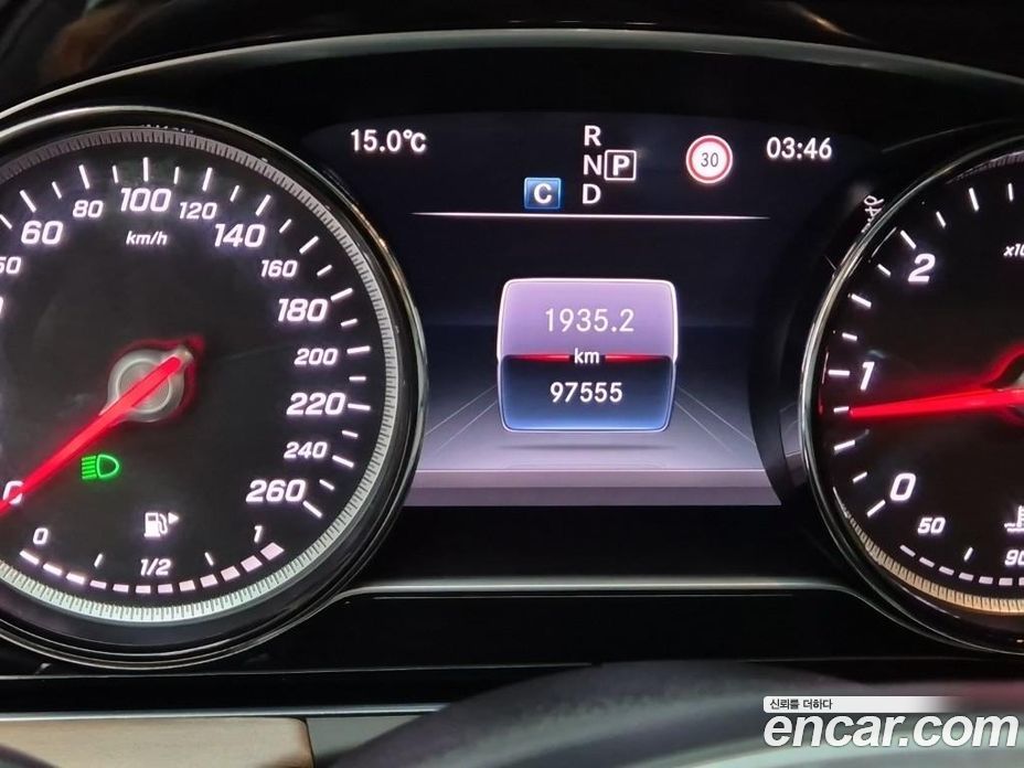 Mercedes-Benz E-Class W213 фото 7