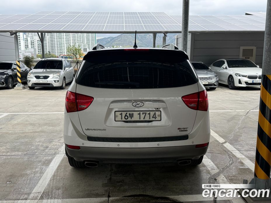 Hyundai Veracruz фото 2