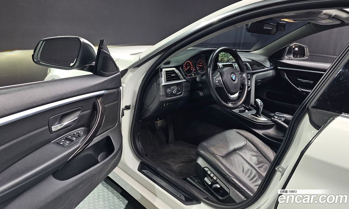 BMW 4-Series (F32) фото 10