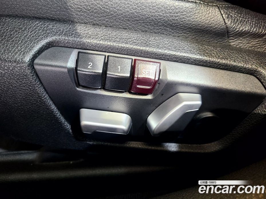 BMW 4-Series (F32) фото 20