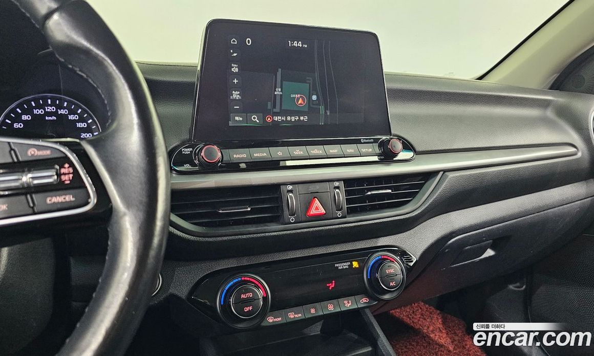 Kia K3 2nd Gen фото 13
