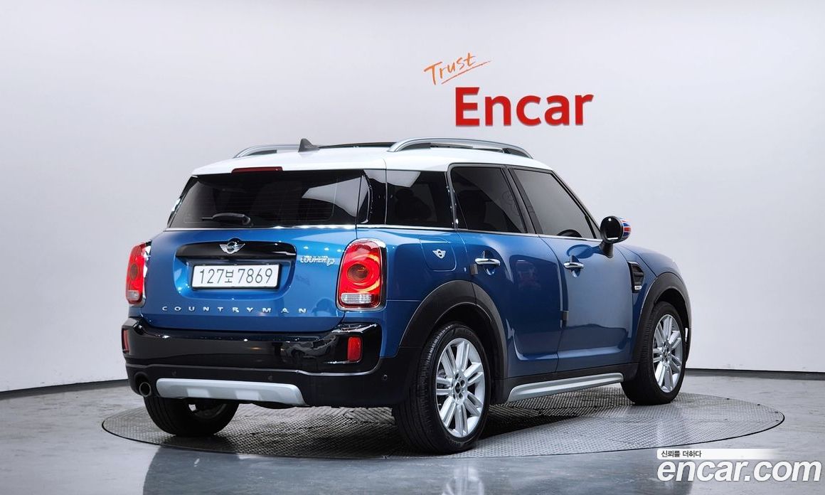 Mini Cooper Countryman D фото 2