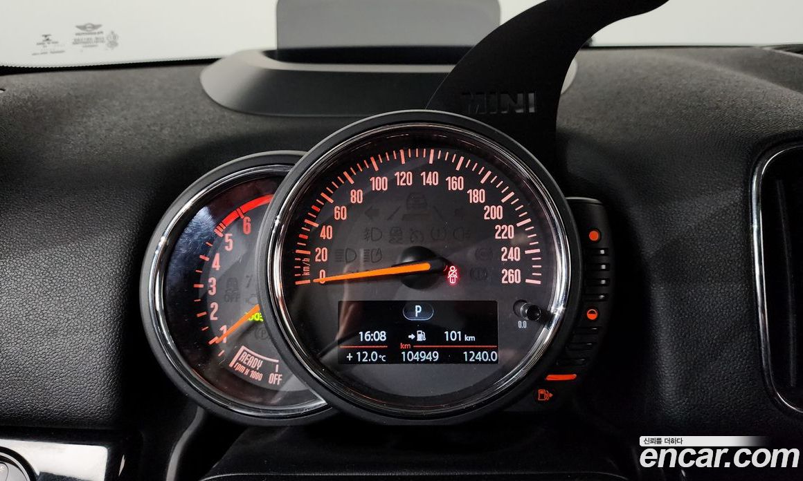 Mini Cooper Countryman D фото 8
