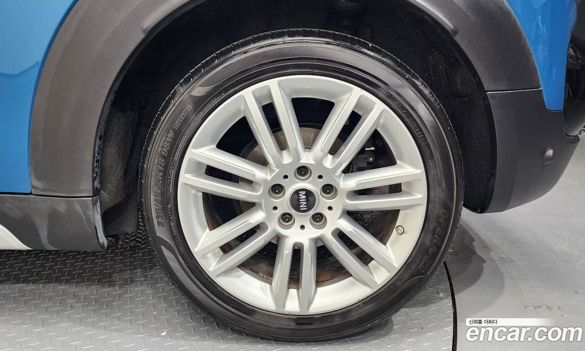 Mini Cooper Countryman D фото 21