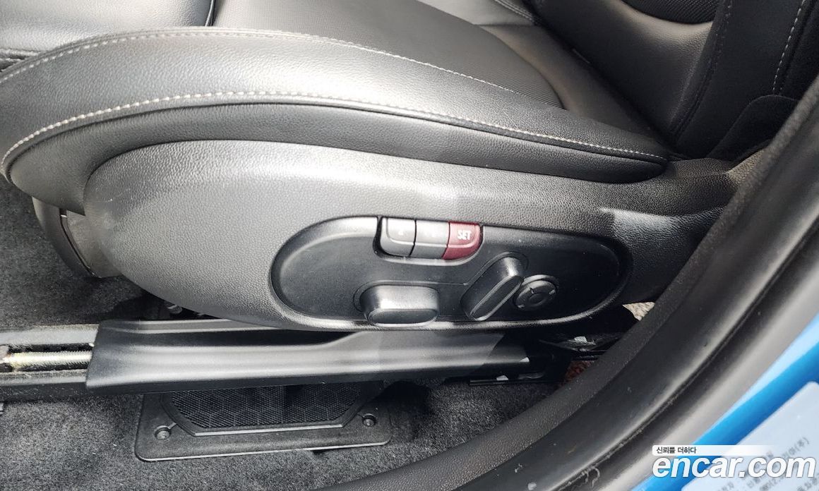Mini Cooper Countryman D фото 31