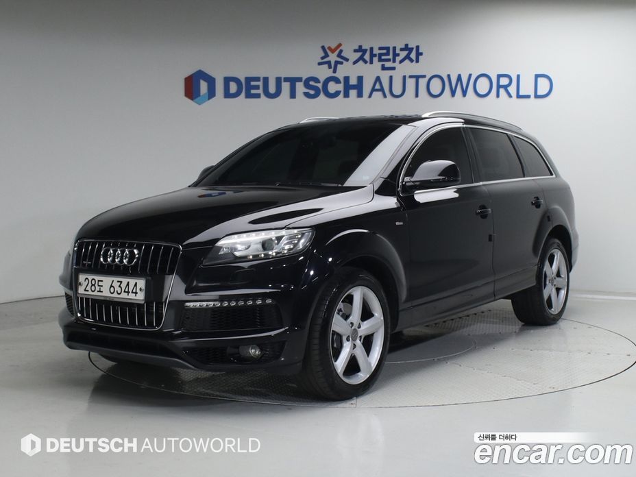 Audi Q7 фото 4