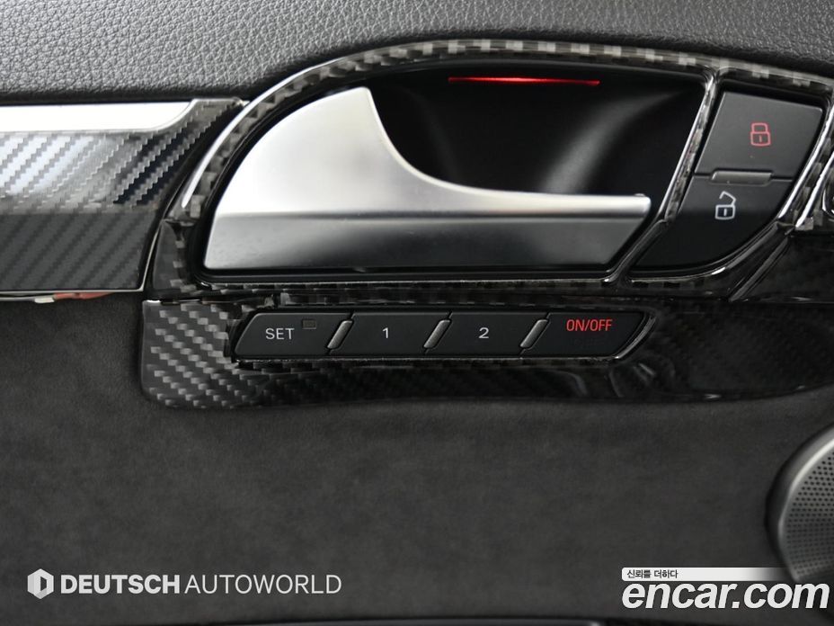 Audi Q7 фото 12