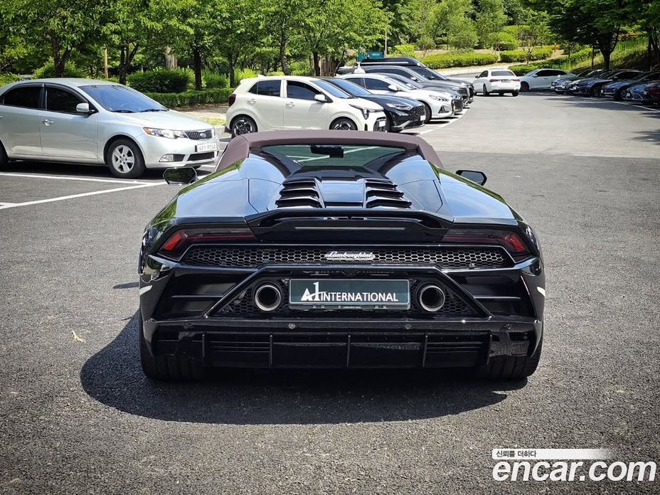 Lamborghini Huracan фото 9